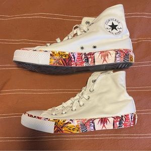 Converse ChuckTaylor Hi-Top